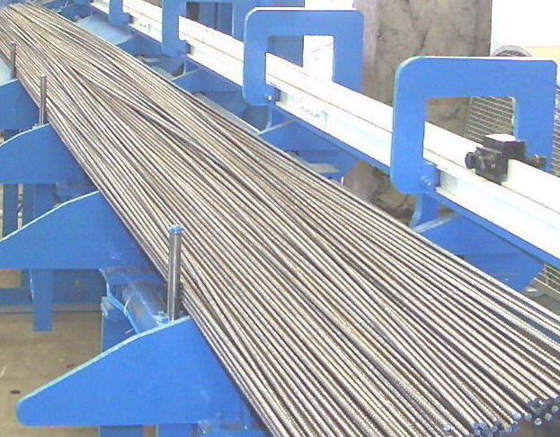 Steel straightening machine / steel straightening machine model